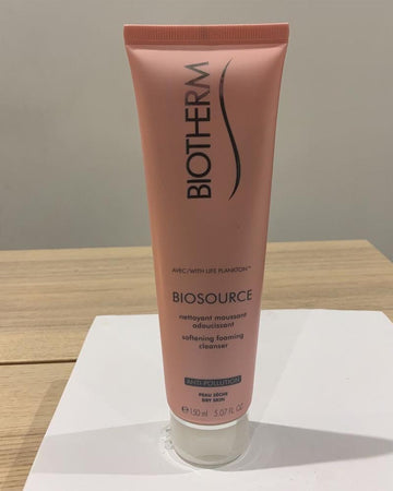 Biotherm Biosource Softening Foaming Cleanser Anti Pollution for Dry Skin, 5.07 Ounce