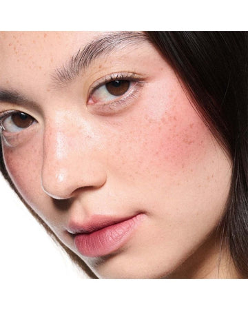 Powder Kiss Lip + Cheek Mousse Pretty Pleats! 5ml